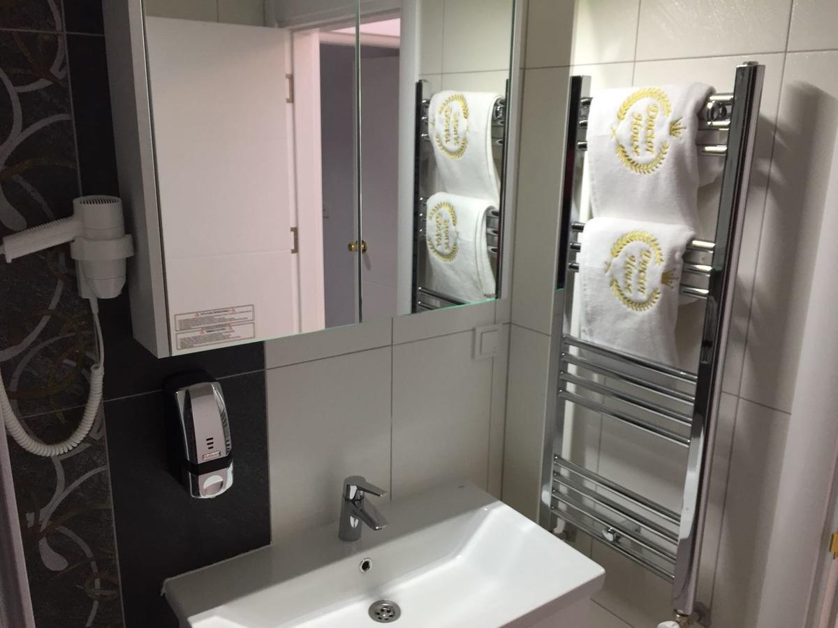 Doctor House Hotel Talas Экстерьер фото